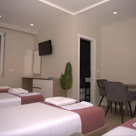 Hotel Monopol Peshkopi מלון Peshkopi